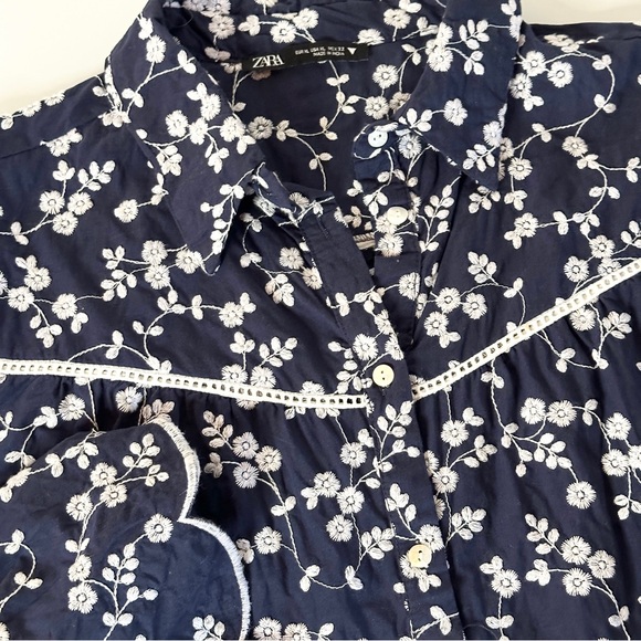 ZARA Navy Floral Embroidered Scallop Hem Blouse XL - Picture 5 of 8